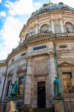 Frederik 'in Kilisesi, Kopenhag, Danimarka' da Mermer Kilise olarak da bilinir.