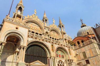 İtalya 'nın Venedik kentinde Aziz Mark Kilisesi (Basilica di San Marco) ataerkil Katedrali