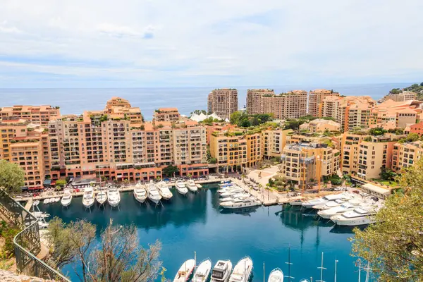 Monte Carlo panoramik liman Monako