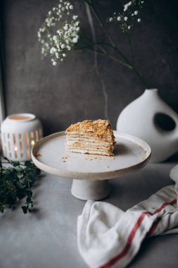 Bir tabak lezzetli krep.