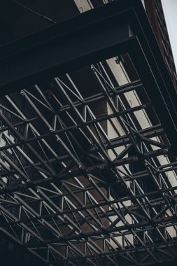 Şehrin modern binası