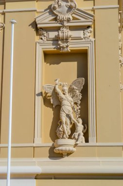 Monako Prensliği, Monako, 13.2.2024: Opra de Monte-Carlo 'nun ünlü kumarhanesinin yanındaki muhteşem cephe