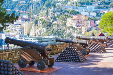 Monako Prensliği, Monako, 13.2.2024: Modern mimari ve tarihi binaların inanılmaz bir karışımıyla Monako 'daki şehir manzarası