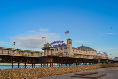 İngiltere, Brighton, 18.07.2023: Güneydoğu 'daki eğlence merkezi - Brighton İskelesi