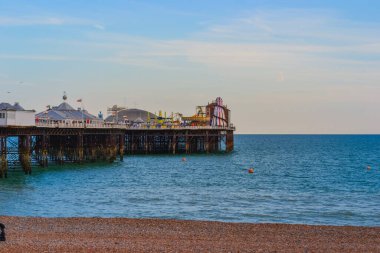İngiltere, Brighton, 18.07.2023: Güneydoğu 'daki eğlence merkezi - Brighton İskelesi