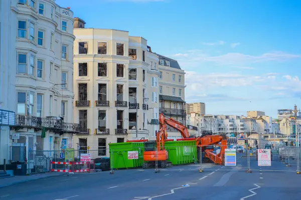 İngiltere, Brighton, 18.07.2023: Royal Albion Hotel Brighton 'da yangında yok oldu