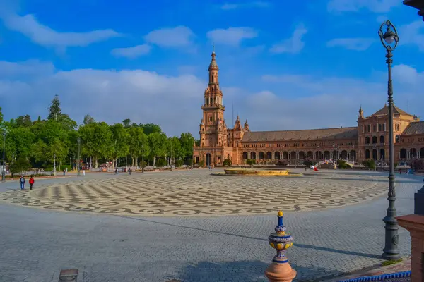 İspanya, Seville, 22.05.2023: The Plaza de Espaa (Türkçe: 