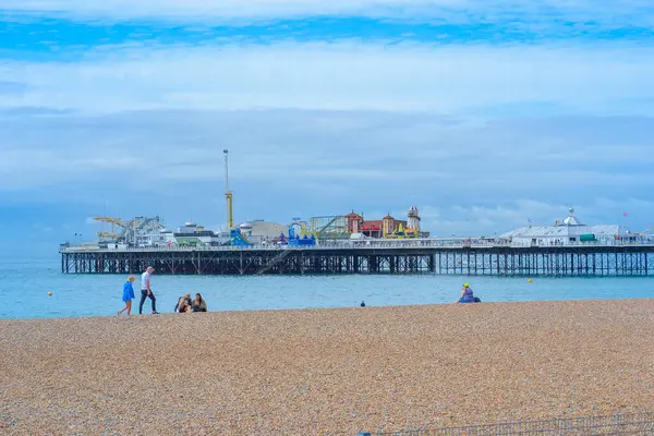 İngiltere, Brighton, 18.07.2023: Güneydoğu 'daki eğlence merkezi - Brighton İskelesi