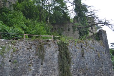İngiltere, Gwrych Castle Conwy County Borough, Galler 'deki Abergele yakınlarındaki birinci sınıf bir kır evi.. 