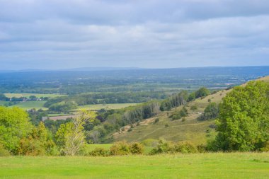 South Downs 'daki efsanevi güzellik merkezi West Sussex' teki Ulusal Güven 'in İblis Lezbiyeni