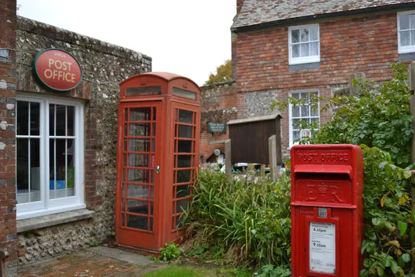 Kırmızı telefon somunu ve postaneyi imzala.