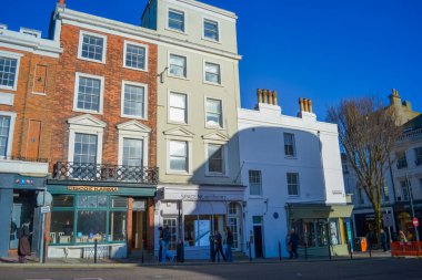 İngiltere, Brighton, 11,1. 2025: Brighton 'un dükkanları, kafeleri ve restoranları olan tarihi merkezi