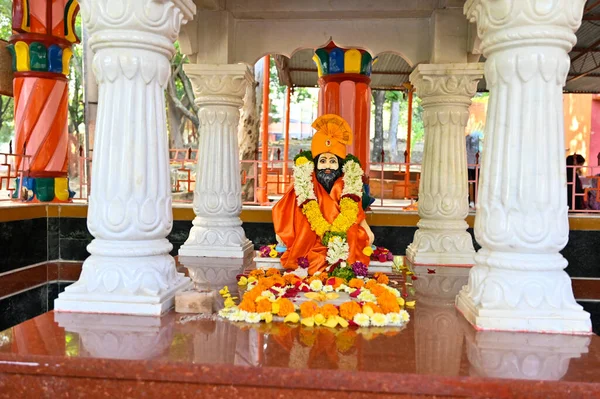 ナラヤン像 ヒンドゥー寺院 ヒンズー教 — ストック写真