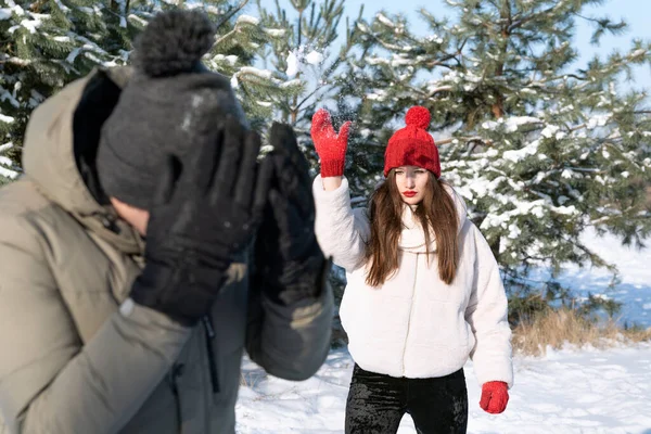 Young Woman Boy Playing Snowballs Winter Forest Friendship Relationships Winter — Stock Photo, Image