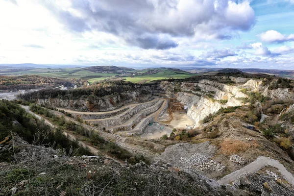 Μεγάλο Ορυχείο Και Ασβεστοκάμινο Του Koneprusy — Φωτογραφία Αρχείου