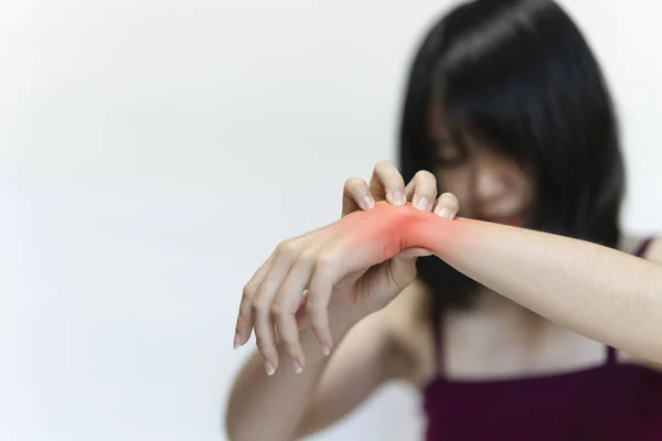 Ból Nadgarstka Młodych Kobiet Lub Choroby Związane Reumatyzmem Pojęcie Problemów — Zdjęcie stockowe