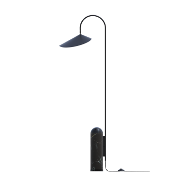 Beyaz arkaplanda izole edilmiş 3B zemin lambası