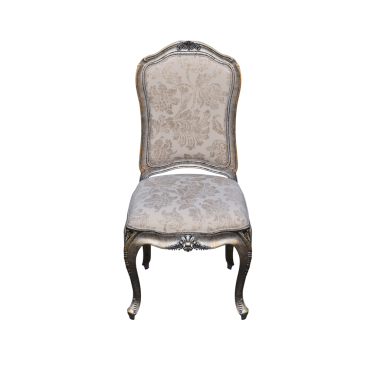 beyaz arkaplanda izole edilmiş bej sandalye, 3 boyutlu görüntüleme