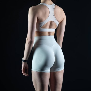 beyaz iç çamaşırı kadın