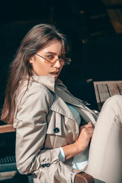 Beautiful Brunette Girl Sunglasses Dressed White Blouse Beige Coat Stylish — Stock Photo, Image