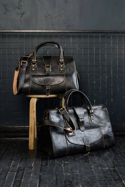 Two Different Size Black Leather Travel Bags Indoors Photo Black — Stock Photo, Image