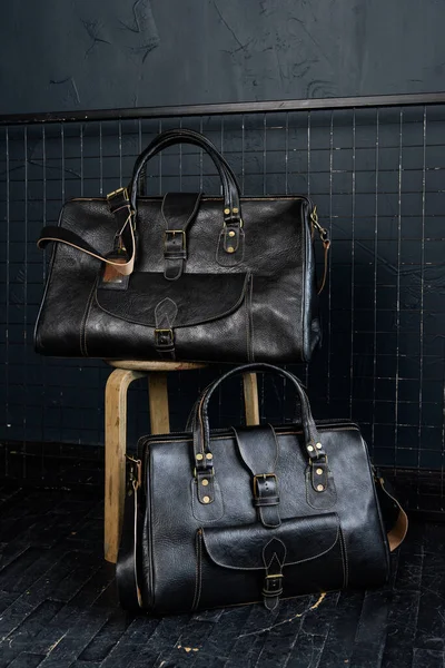 Two Different Size Black Leather Travel Bags Indoors Photo Black — Stock Photo, Image