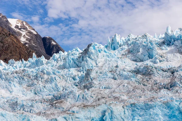 Nahaufnahme Des Gipfels Des South Sawyer Gletschers Der Nähe Von — Stockfoto