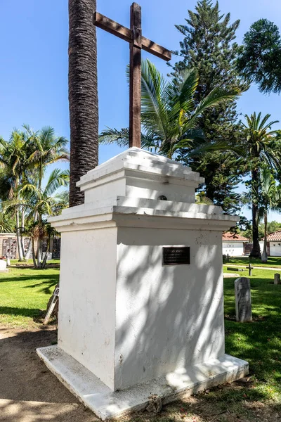 2021 산루이스 선교회 묘지에 세워진 기념비 그곳에 인디언에 1830 년경의 — 스톡 사진