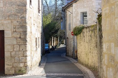 Brantome, Fransa - Mart 06 2023: Sokak Fotoğrafçılığı