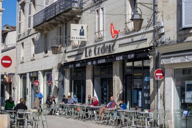 Perigueux Fransa 07 Nisan 2023 sokak fotoğrafı