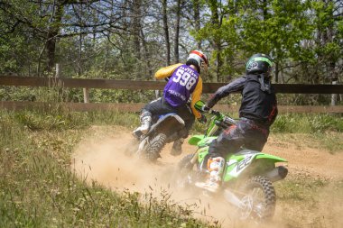 Dordogne, Fransa Mayıs 12023: Motokros 'un Yüksek Oktanlı Dünyası