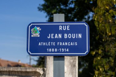 Perigueux, Dordogne, Fransa 18 Mayıs 2023: Sokak manzarası