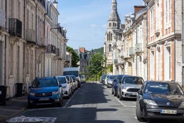 Perigueux, Dordogne, Fransa 18 Mayıs 2023: Sokak manzarası