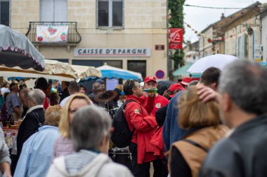 Vergt, Dordogne, Fransa 22 Mayıs 2023: Çilek 'in kırsal kesimdeki partisi