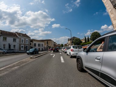 Perigueux, Dordogne, Fransa 05 Mayıs 2023: Yoldan Perigueux City 'ye bir bakış