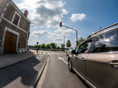 Perigueux, Dordogne, Fransa 05 Mayıs 2023: Yoldan Perigueux City 'ye bir bakış