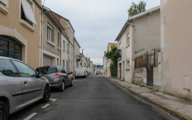 Perigueux, Fransa 08 Haziran 2023: Şehir Hayatı Ebb ve Akışı - Perigueux Trafiği