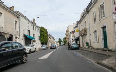 Perigueux, Fransa 08 Haziran 2023: Şehir Hayatı Ebb ve Akışı - Perigueux Trafiği