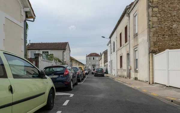 Perigueux Frankrijk Juni 2023 Ebb Stroom Van Het Stadsleven Verkeer — Stockfoto