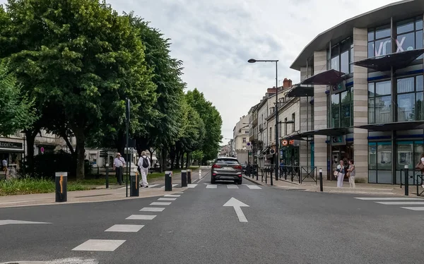 2023年6月8日フランス ペルギューで 都市生活の流れとEbb Traffic Perigueux — ストック写真