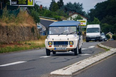 Limoges, Haute Vienne, Fransa 18 Haziran 2023: The Citron Mehari Sahil Kruvazörü