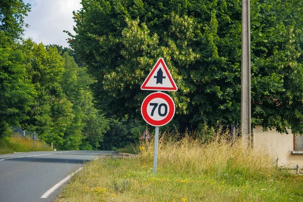 Dordogne Franciaország Július 2023 Various Road Signs Displayed City Street — Stock Fotó