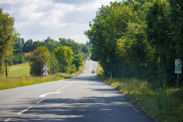 Dordogne Franciaország Július 2023 Long Straight Country Road Stretching Distance — Stock Fotó