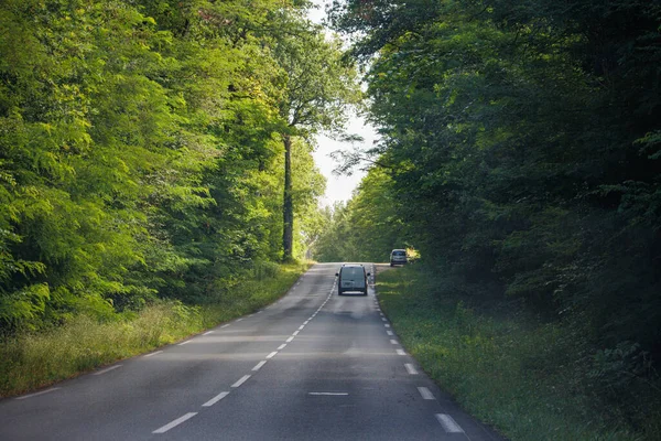 Dordogne Franciaország Július 2023 Shaded Country Road Nestled Amongst Greenery — Stock Fotó