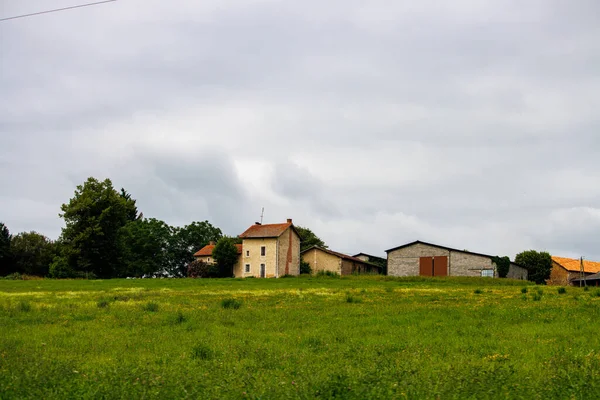 Dordogne Franciaország Július 2023 Tájkép Házakkal Rét — Stock Fotó