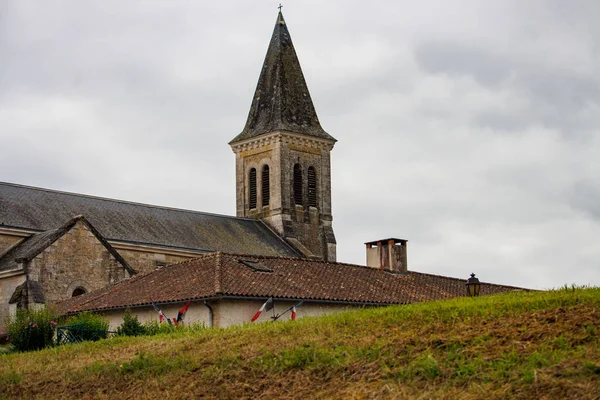 Dordogne Fransa Temmuz 2023 Bir Kilisenin Çan Kulesi — Stok fotoğraf