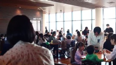 Tokyo, Japonya 3 Kasım 2023: Demiryolu Müzesi İçinde Tren Konulu Restoran