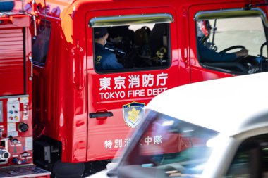 Tokyo, Japonya, 30 Ekim 2023: Tokyo İtfaiye aracı