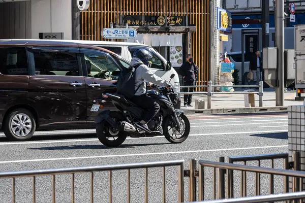 Tokio Japón Octubre 2023 Motociclista Vehículos Calle Tokyo — Foto de Stock