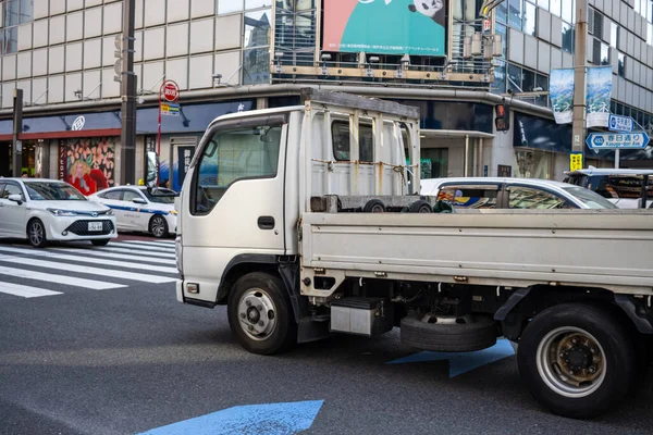 Tokyo, Japonya, 2 Kasım 2023: Akihabara Elektrik Kenti Çevresinde Trafik ve Günlük Yaşam